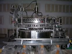 Beer high-speed canning machine